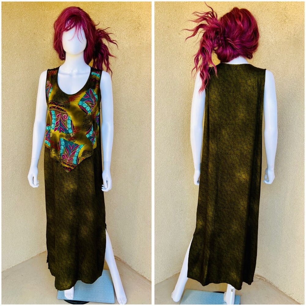 Bold Abstract Print 90s Sleeveless Maxi Dress in Earthy Tones